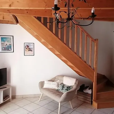 Les Roses Tremieres Ferienhaus